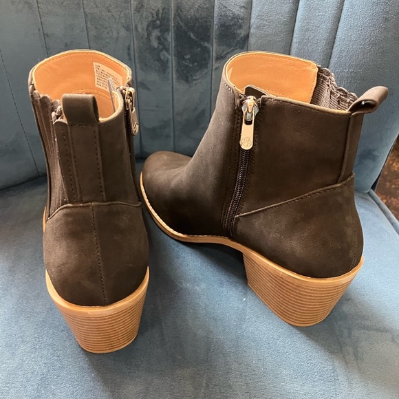 Draper James Ladies' Elle Boots Ankle Booties Black size 10 - Picture 5 of 9